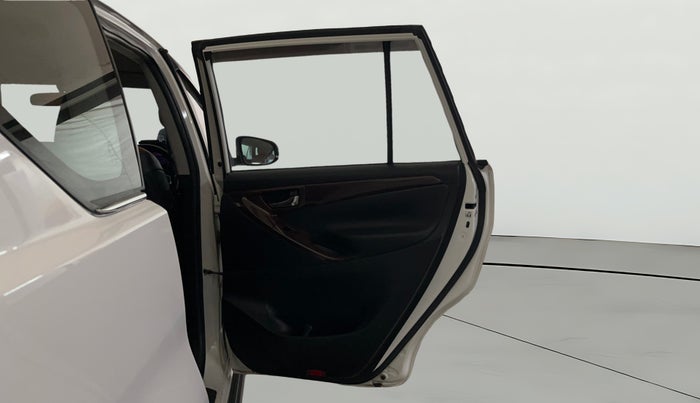 2022 Toyota Innova Crysta 2.7 GX AT 7 STR, Petrol, Automatic, 37,081 km, RHS Rear Door