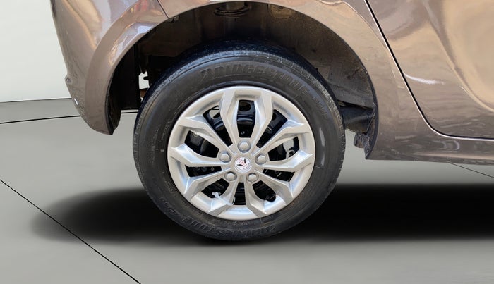 2017 Tata Tiago XT PETROL, Petrol, Manual, 1,36,388 km, Right Rear Wheel