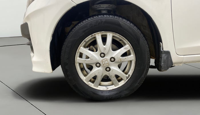 2013 Honda Brio V MT, Petrol, Manual, 91,914 km, Left Front Wheel