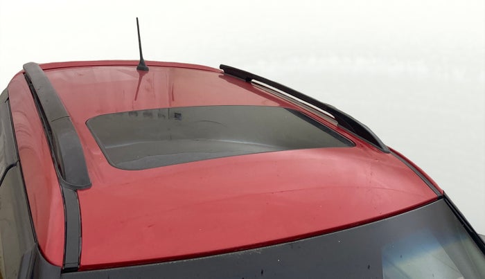 2021 Mahindra XUV300 W8 (O) 1.2 PETROL, Petrol, Manual, 42,423 km, Roof