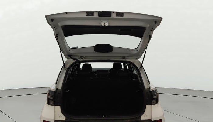 2023 Hyundai VENUE SX 1.2 PETROL, Petrol, Manual, 10,757 km, Boot Door Open