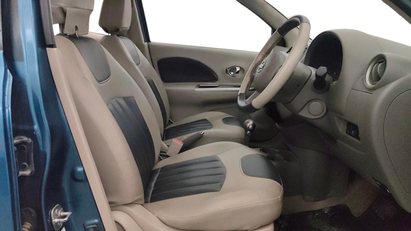 2014 Nissan Micra Active XV, Petrol, Manual, 65,989 km, Right Side Front Door Cabin