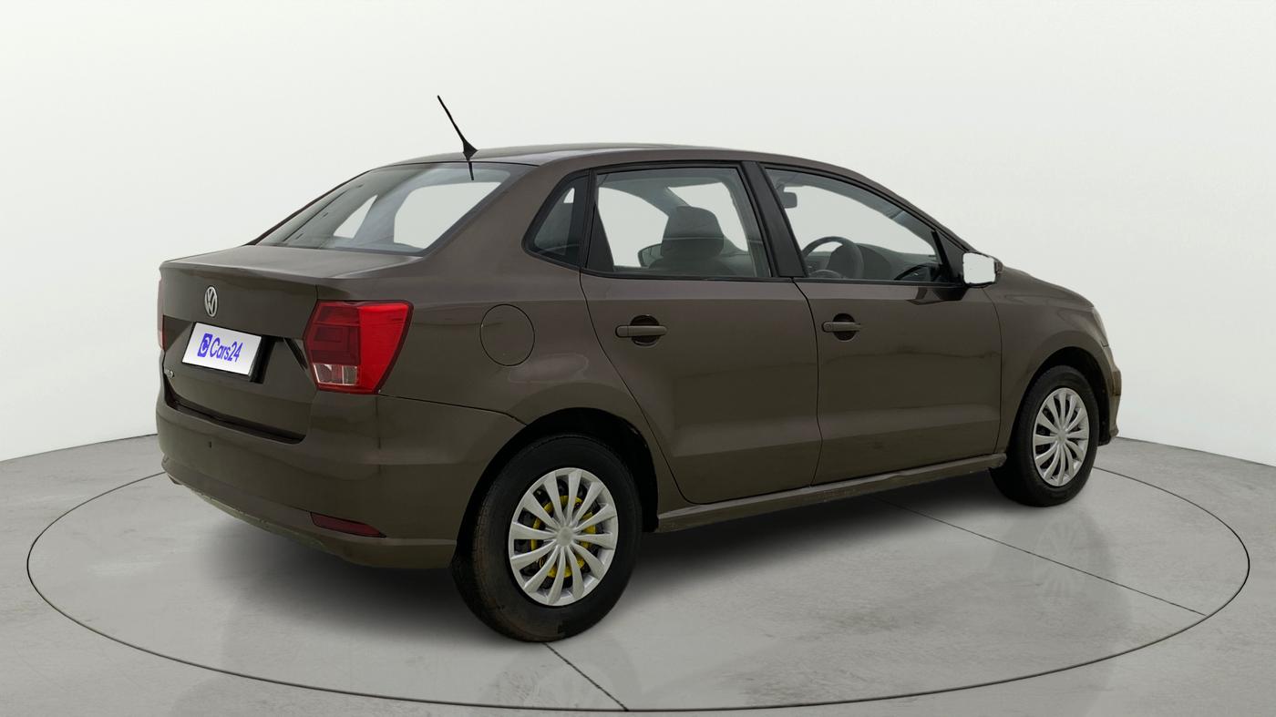 2018 Volkswagen Ameo TRENDLINE 1.0L, CNG, Manual, 1,32,995 km, Right Back Diagonal