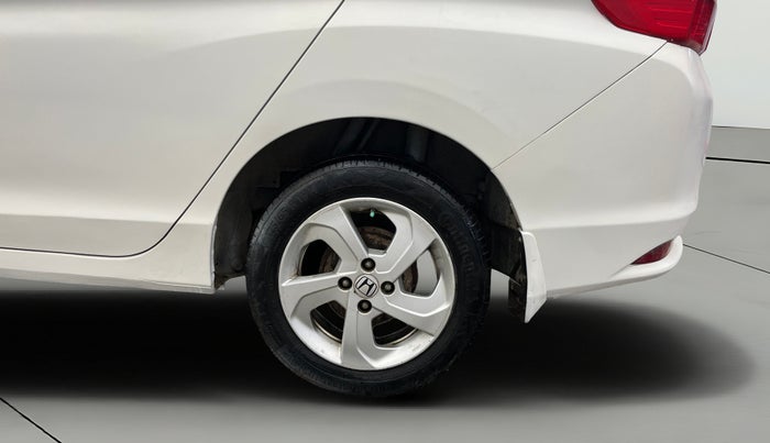 2015 Honda City 1.5L I-VTEC V MT, Petrol, Manual, 1,19,495 km, Left Rear Wheel