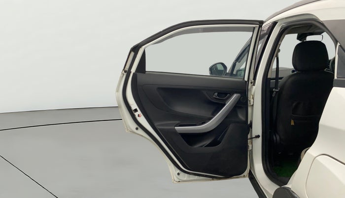 2022 Tata NEXON XM SUNROOF PETROL, Petrol, Manual, 88,435 km, LHS Rear Door