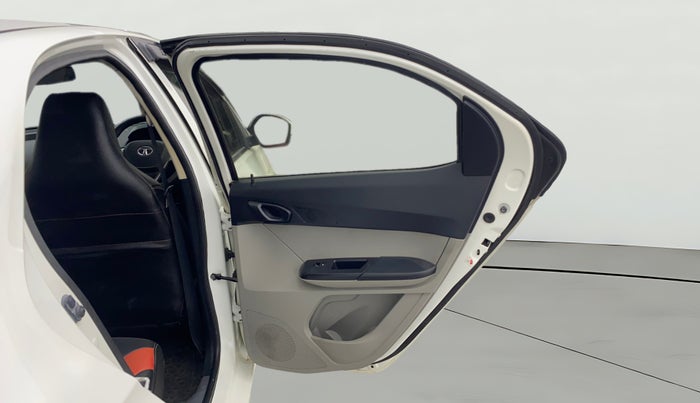 2017 Tata Tiago XM PETROL, Petrol, Manual, 41,896 km, RHS Rear Door