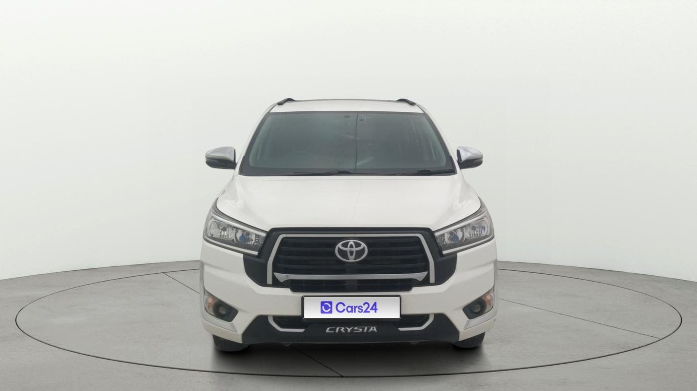 2024 Toyota Innova Crysta GX Plus 8 STR, Diesel, Manual, 69,437 km, Front