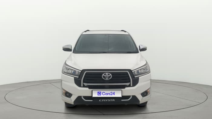 2024 Toyota Innova Crysta GX Plus 8 STR, Diesel, Manual, 69,437 km, Front