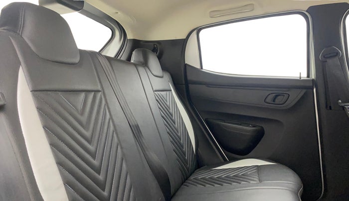 2021 Renault Kwid RXT 1.0 AMT (O), Petrol, Automatic, 21,790 km, Right Side Rear Door Cabin