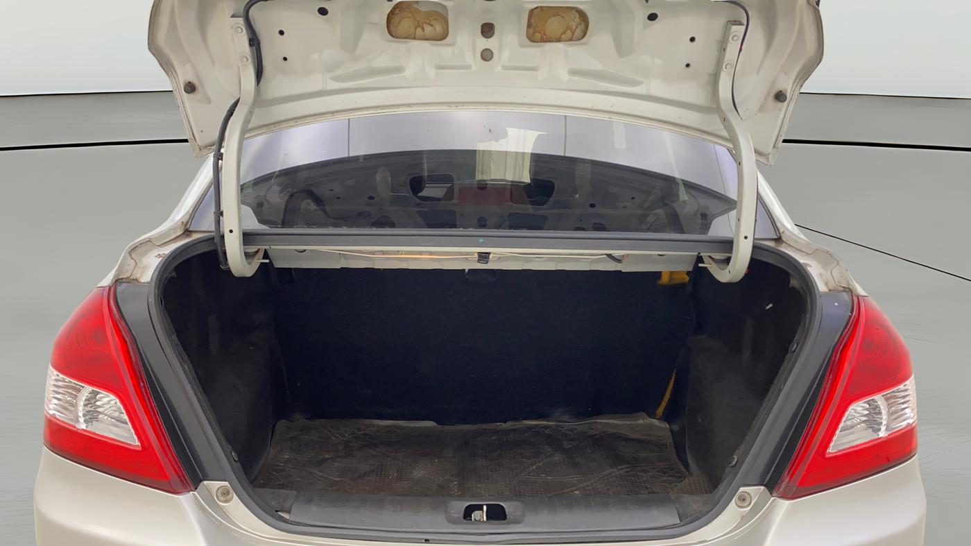 2015 Maruti Swift Dzire VXI, Petrol, Manual, 66,600 km, Boot Open Zoomed View