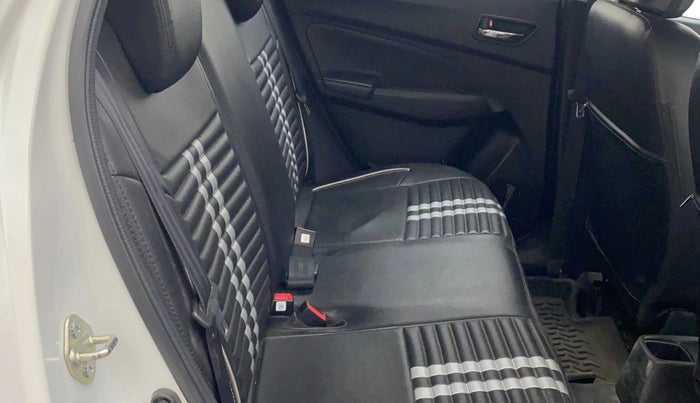 2023 Maruti Swift ZXI, Petrol, Manual, 34,801 km, Right Side Rear Door Cabin