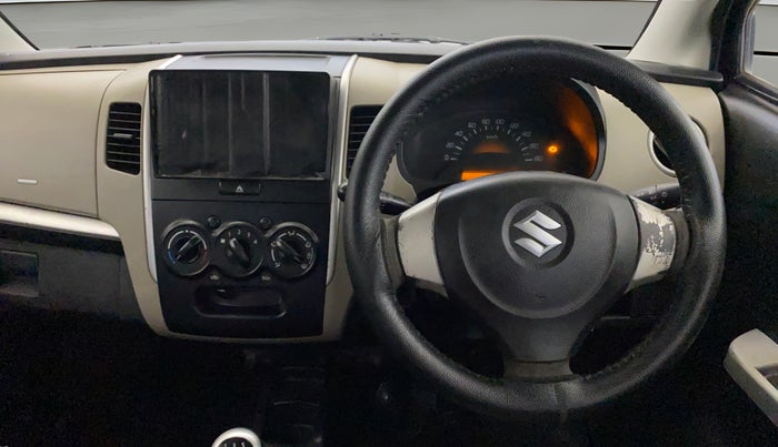 2016 Maruti Wagon R 1.0 LXI, CNG, Manual, 62,676 km, Steering Wheel Close Up
