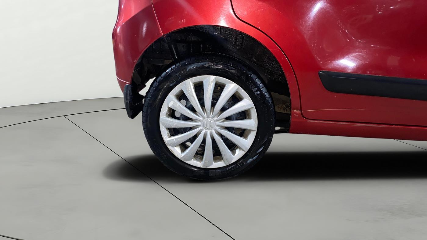 2018 Maruti Wagon R 1.0 VXI, Petrol, Manual, 31,059 km, Right Rear Wheel