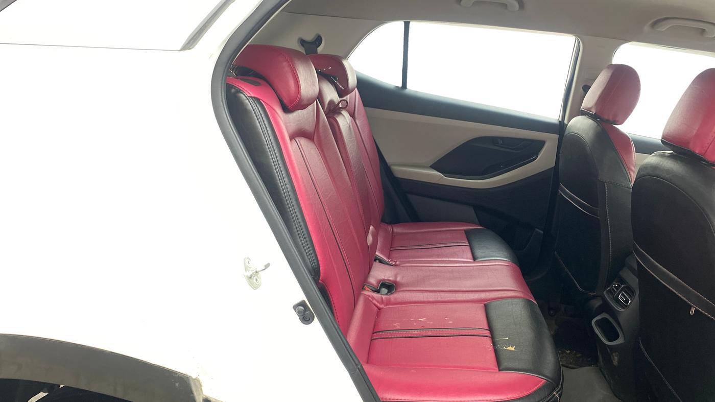 2023 Hyundai Creta EX 1.5 PETROL, Petrol, Manual, 26,641 km, Right Side Rear Door Cabin