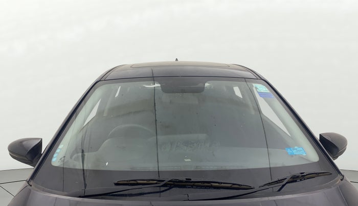 2023 Hyundai NEW I20 ASTA 1.2 MT, Petrol, Manual, 33,057 km, Front Windshield