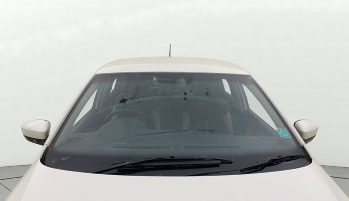 2013 Volkswagen Polo HIGHLINE1.2L, Petrol, Manual, 54,860 km, Front Windshield