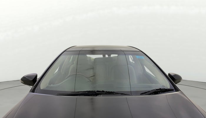 2012 Toyota Camry 2.5L AT, Petrol, Automatic, 1,07,423 km, Front Windshield