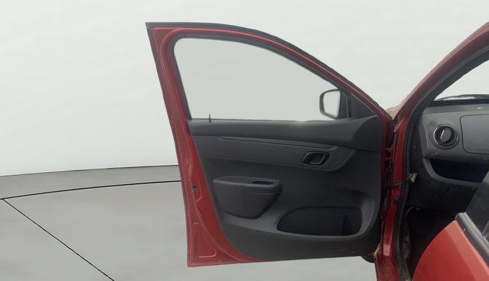 2016 Renault Kwid RXT 0.8, Petrol, Manual, 52,798 km, LHS Front Door