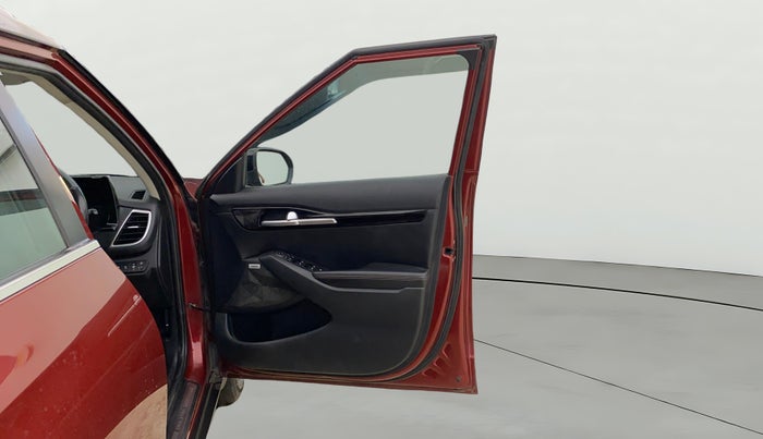 2020 KIA SELTOS GTX PLUS 1.4 PETROL DCT DUAL TONE, Petrol, Automatic, 1,25,137 km, RHS Front Door