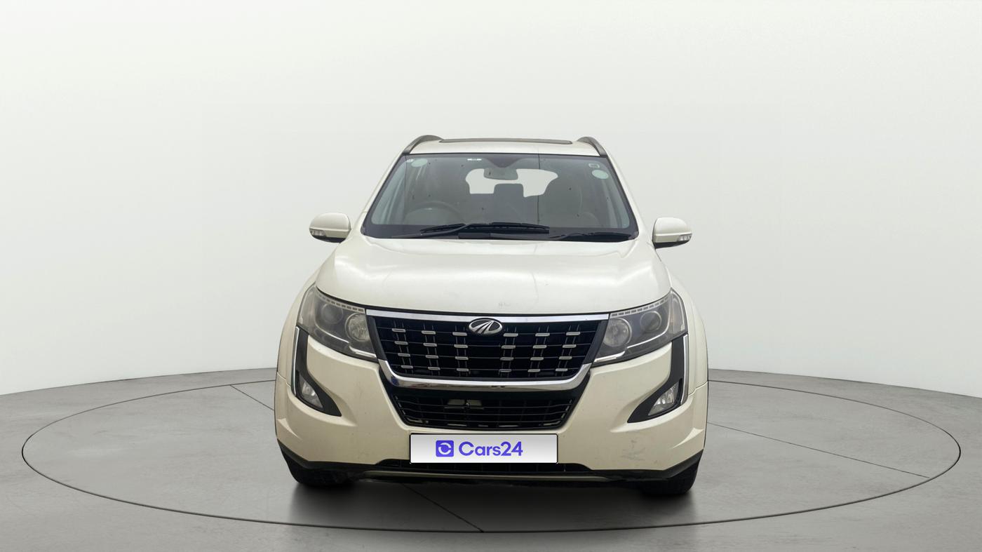 2020 Mahindra XUV500 W9 AT, Diesel, Automatic, 1,21,434 km, Front