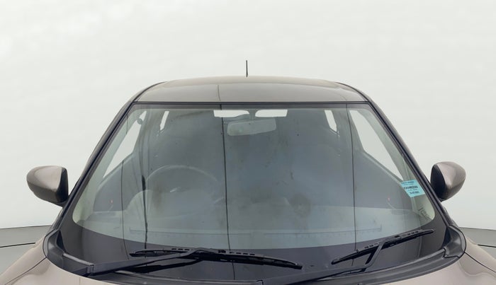 2021 Maruti Swift VXI, Petrol, Manual, 54,128 km, Front Windshield