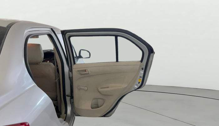 2015 Maruti Swift Dzire LXI (O), Petrol, Manual, 35,987 km, RHS Rear Door