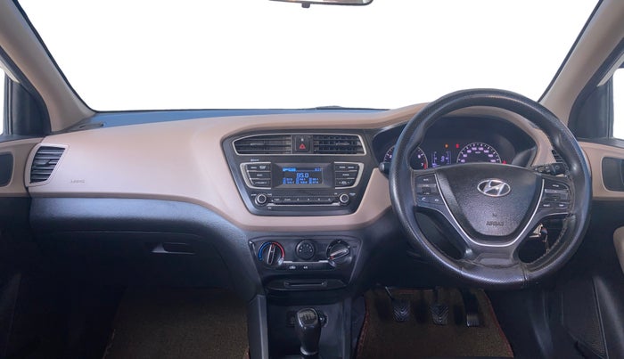 2019 Hyundai Elite i20 MAGNA PLUS 1.2, Petrol, Manual, 83,244 km, Dashboard