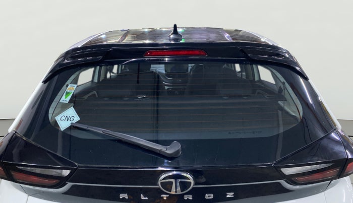 2024 Tata ALTROZ XZ Plus (S) Lux CNG , CNG, Manual, 6,724 km, Rear Windshield
