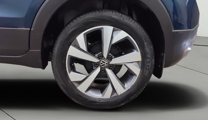 2023 Volkswagen TAIGUN TOPLINE 1.0 TSI MT, Petrol, Manual, 24,834 km, Left Rear Wheel
