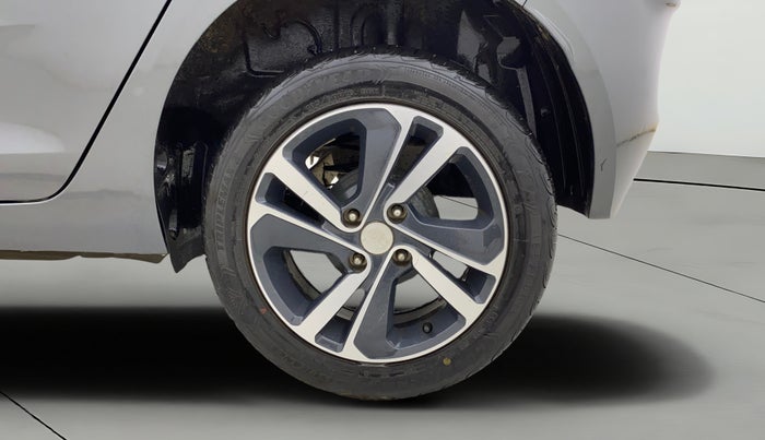 2022 Tata ALTROZ XZA, Petrol, Automatic, 27,042 km, Left Rear Wheel