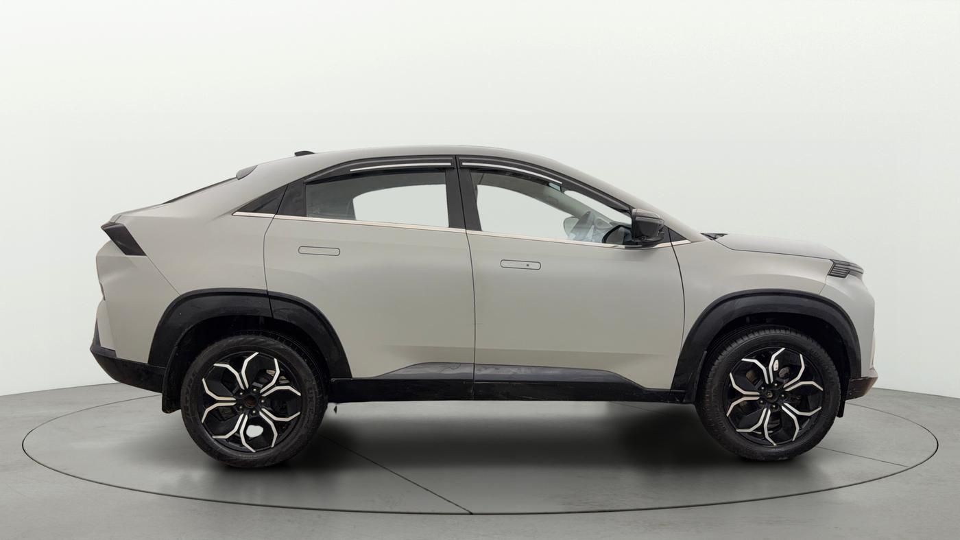 2024 Tata Curvv Accomplished S 1.2 Petrol 6MT, Petrol, Manual, 50,236 km, Right Side View