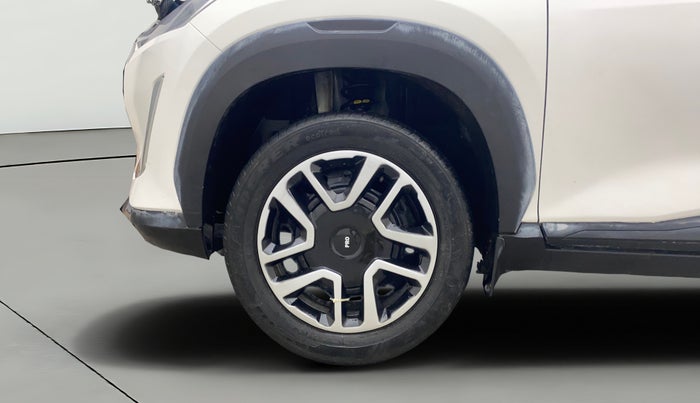 2023 Nissan MAGNITE XL, Petrol, Manual, 46,201 km, Left Front Wheel