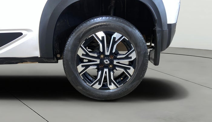 2022 Renault Kiger RXT (O) MT, Petrol, Manual, 25,156 km, Left Rear Wheel