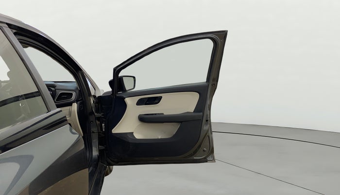 2021 Tata ALTROZ XE PETROL, Petrol, Manual, 40,192 km, RHS Front Door