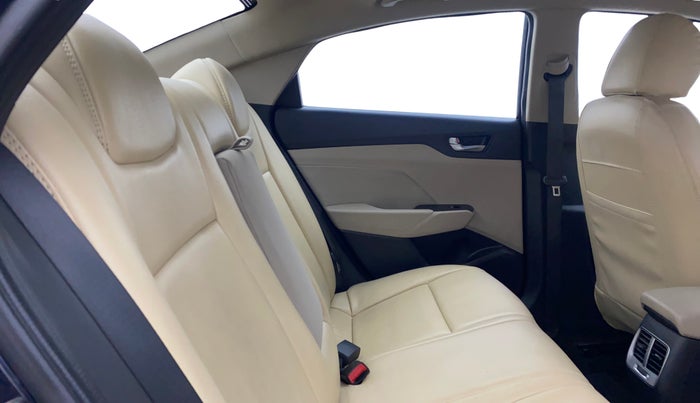 2020 Hyundai Verna SX 1.5 VTVT IVT, Petrol, Automatic, 41,237 km, Right Side Rear Door Cabin