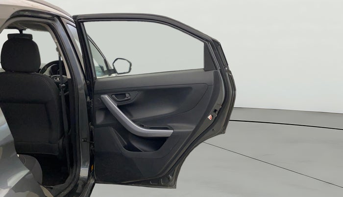 2022 Tata NEXON XM PETROL, Petrol, Manual, 10,355 km, RHS Rear Door