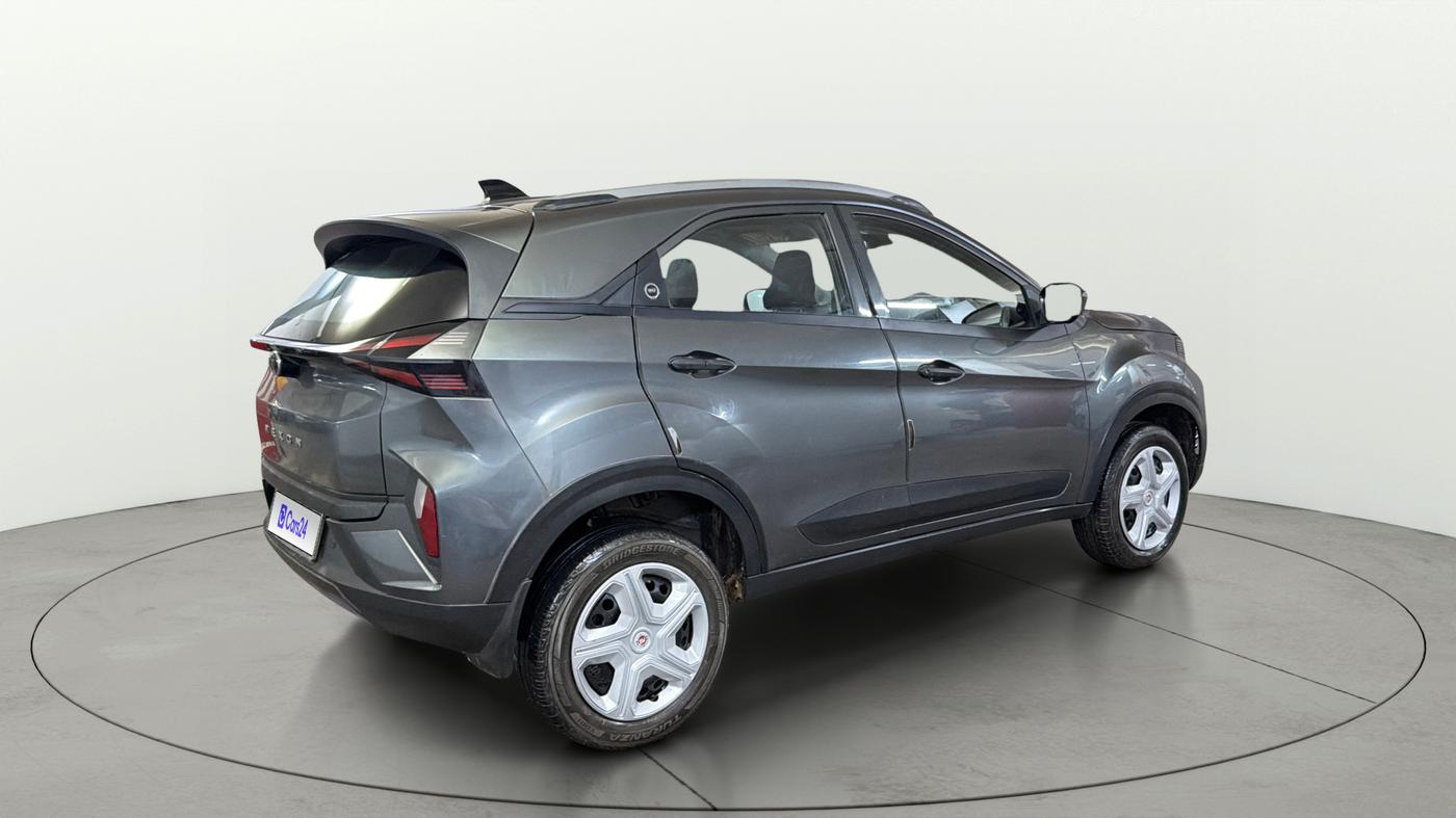 2024 Tata NEXON SMART PLUS S 1.2 REVOTRON, Petrol, Manual, 53,543 km, Right Back Diagonal