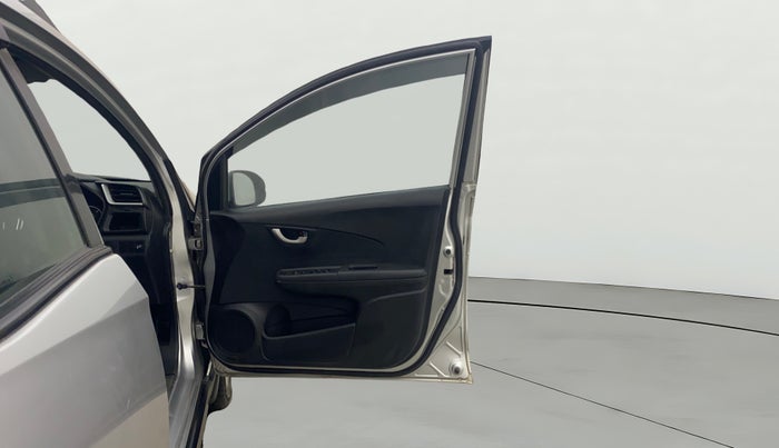 2016 Honda BR-V 1.5L I-VTEC S, Petrol, Manual, 73,042 km, RHS Front Door