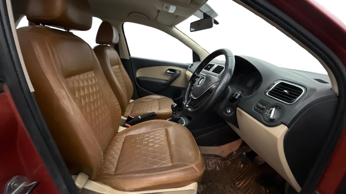 2014 Volkswagen Polo HIGHLINE1.2L, Petrol, Manual, 77,155 km, Right Side Front Door Cabin