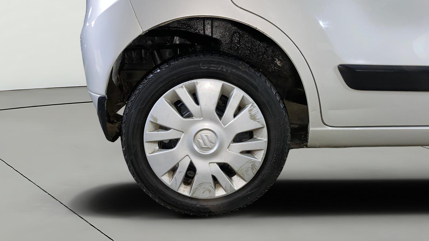 2018 Maruti Wagon R 1.0 VXI, Petrol, Manual, 38,881 km, Right Rear Wheel