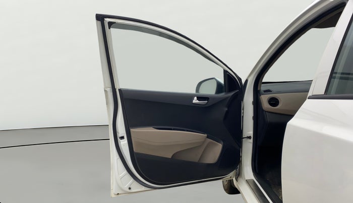 2019 Hyundai Grand i10 SPORTZ AT 1.2 KAPPA VTVT, Petrol, Automatic, 64,035 km, LHS Front Door