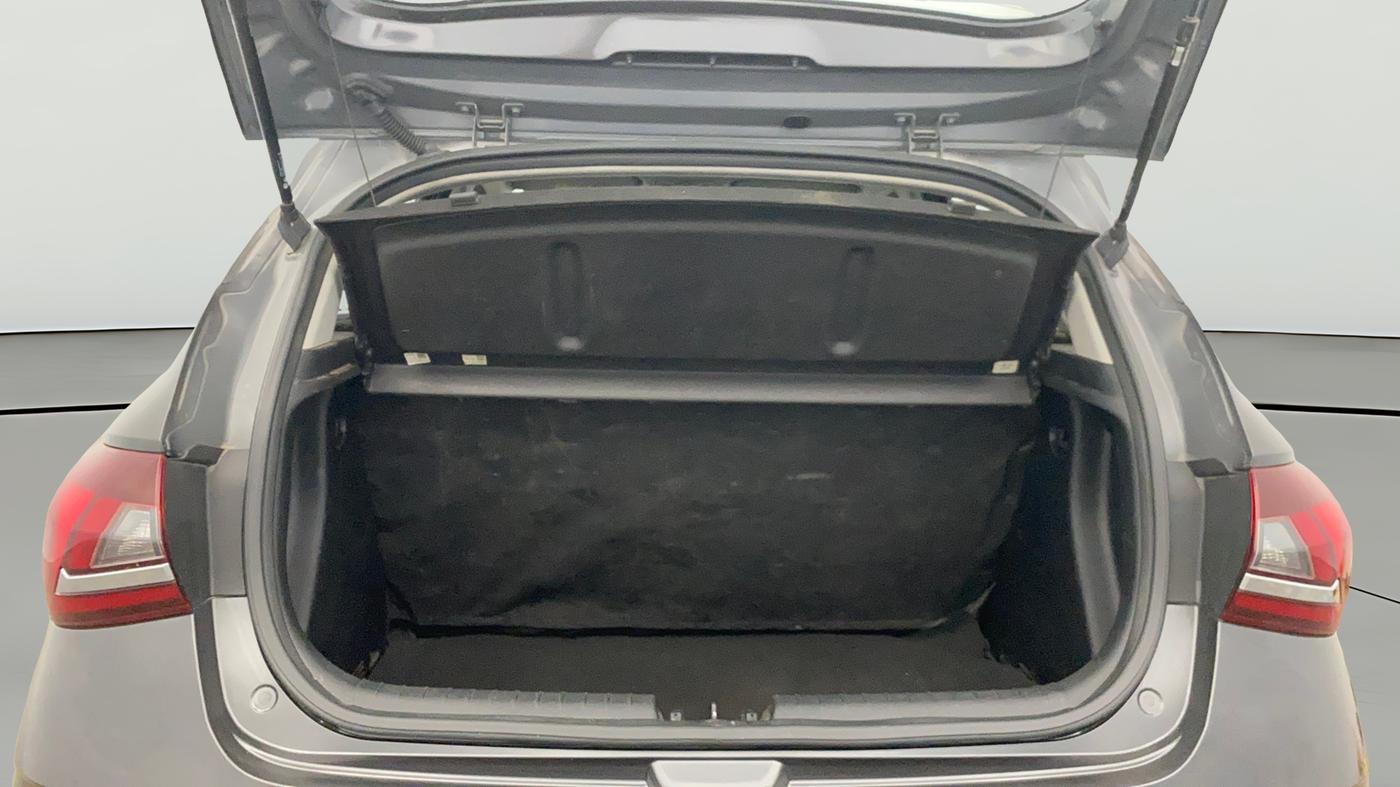 2022 Hyundai NEW I20 SPORTZ 1.2 MT, Petrol, Manual, 47,748 km, Boot Open Zoomed View