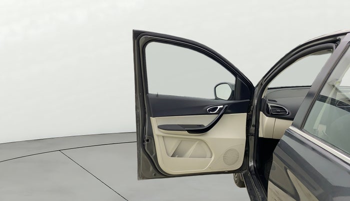 2022 Tata TIGOR XZ PLUS CNG, CNG, Manual, 24,039 km, LHS Front Door
