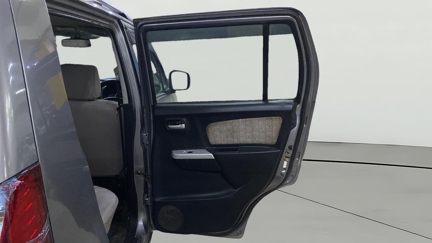 2016 Maruti Wagon R 1.0 VXI, Petrol, Manual, 87,083 km, RHS Rear Door