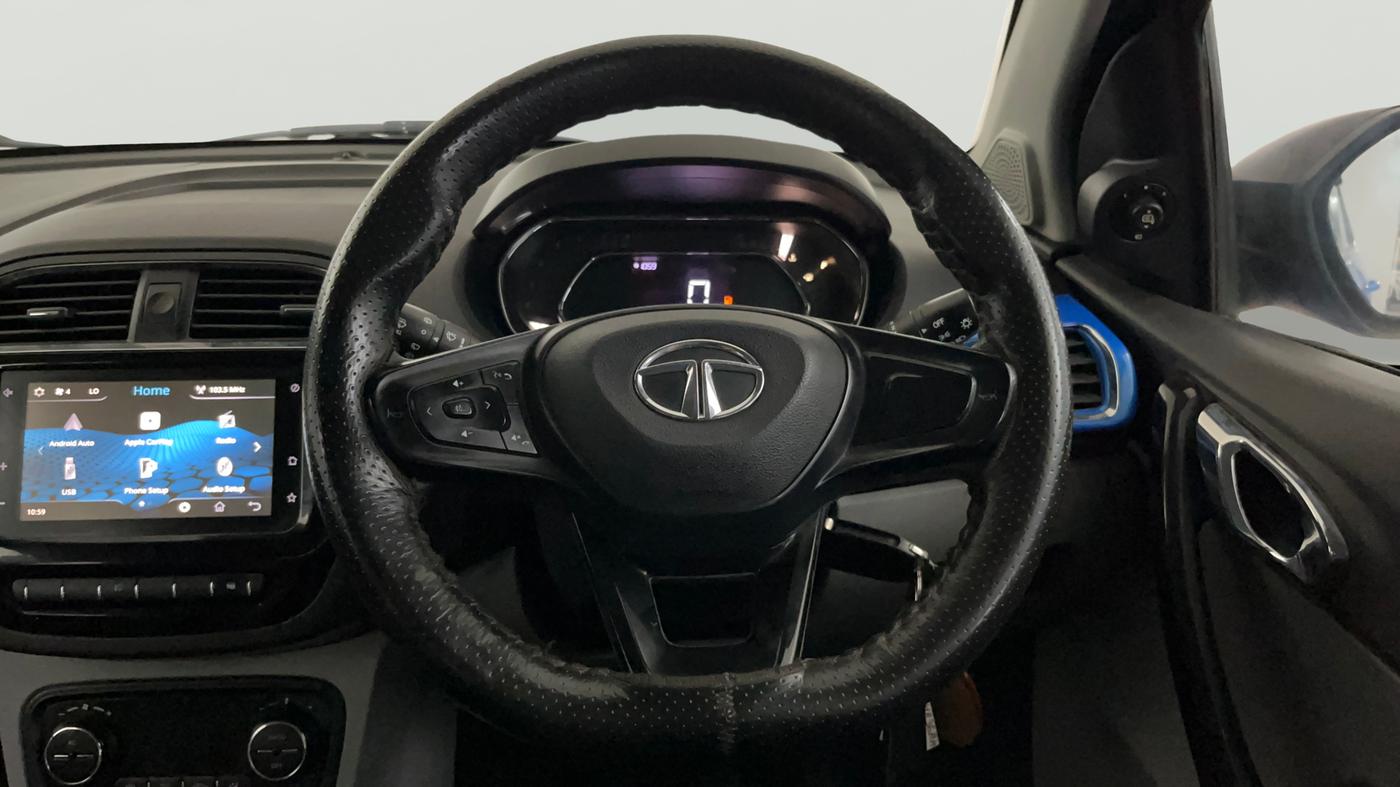 2020 Tata Tiago XZ PLUS PETROL, Petrol, Manual, 69,755 km, Steering Wheel Close Up