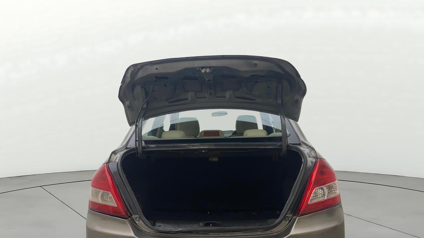 2016 Maruti Swift Dzire VDI, Diesel, Manual, 1,11,183 km, Boot Open Zoomed View