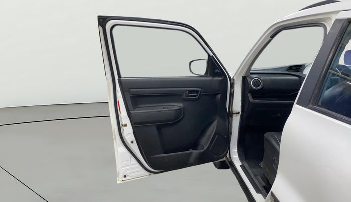 2020 Maruti S PRESSO VXI+, CNG, Manual, 1,08,430 km, LHS Front Door