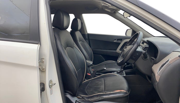 2017 Hyundai Creta SX PLUS AT 1.6 DIESEL, Diesel, Automatic, 89,988 km, Right Side Front Door Cabin