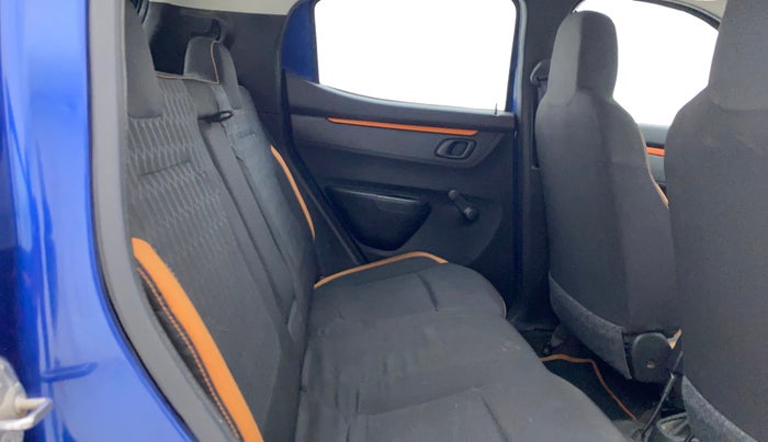 2018 Renault Kwid CLIMBER 1.0 AMT, Petrol, Automatic, 32,157 km, Right Side Rear Door Cabin