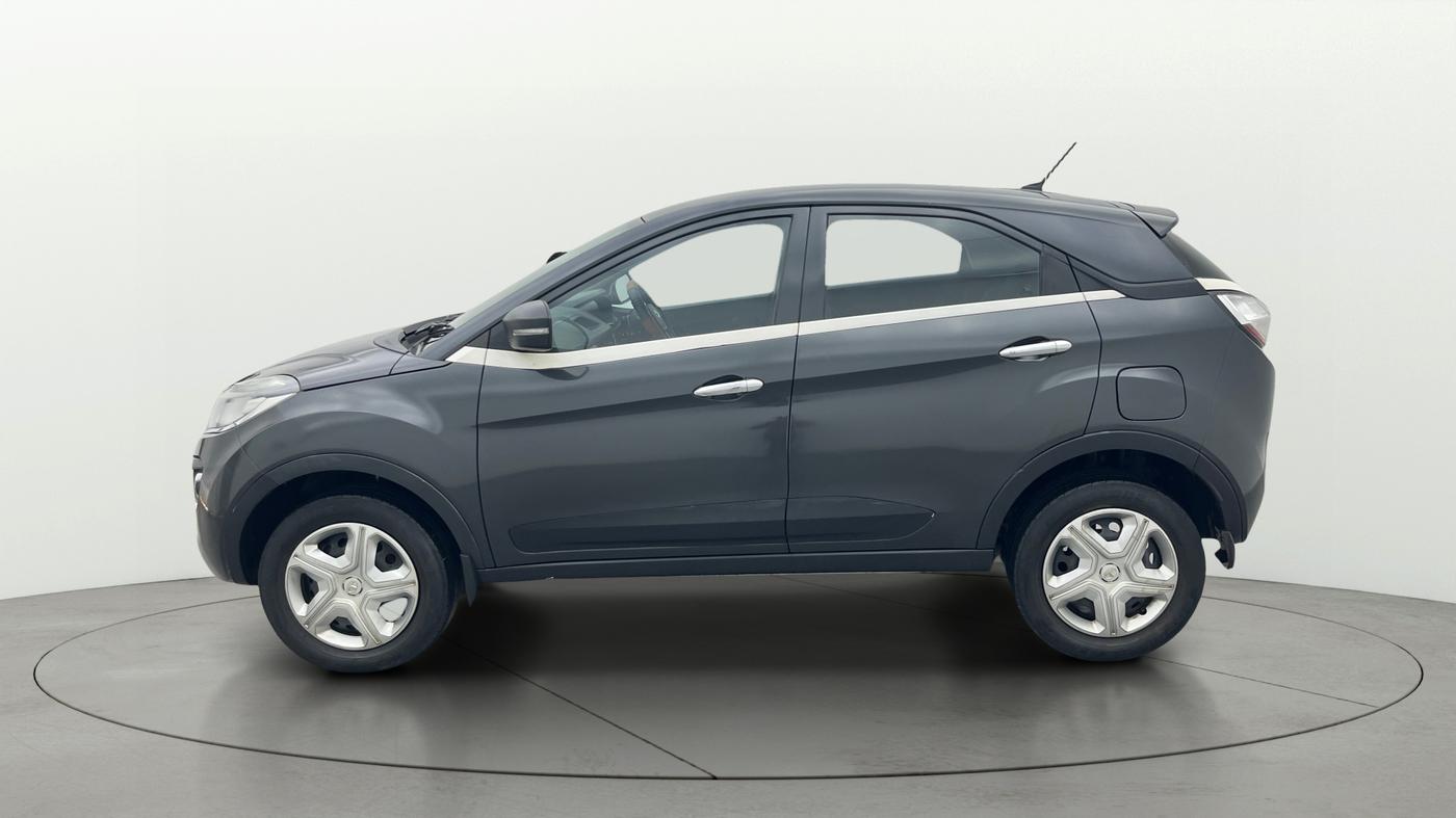 2019 Tata NEXON XM PETROL, Petrol, Manual, 1,13,794 km, Left Side